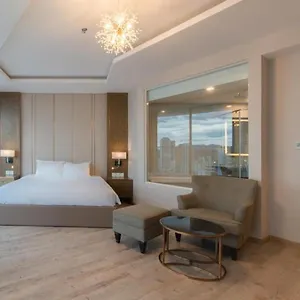 Homie Panorama Beachfront Residences Apartment